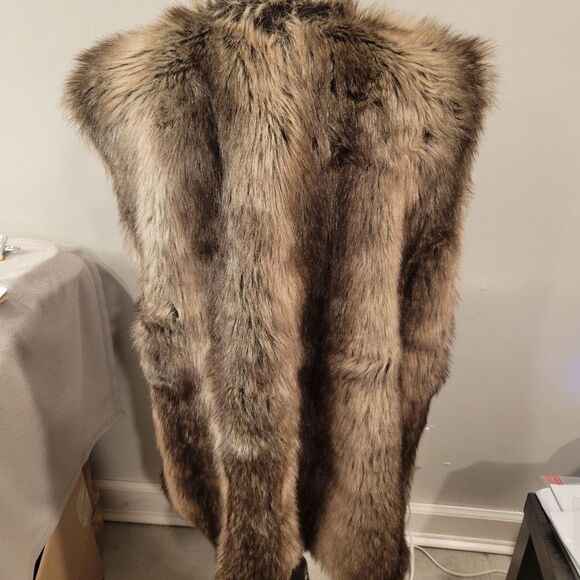 Zara Knit Faux Fur Vest Medium - Picture 3 of 9
